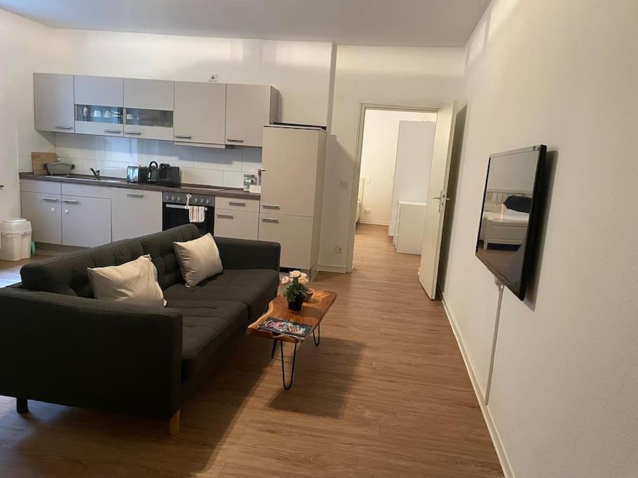 Zentrale Wohnung Direkt Am Hauptbahnhof - Bismarck Дюссельдорф Екстер'єр фото