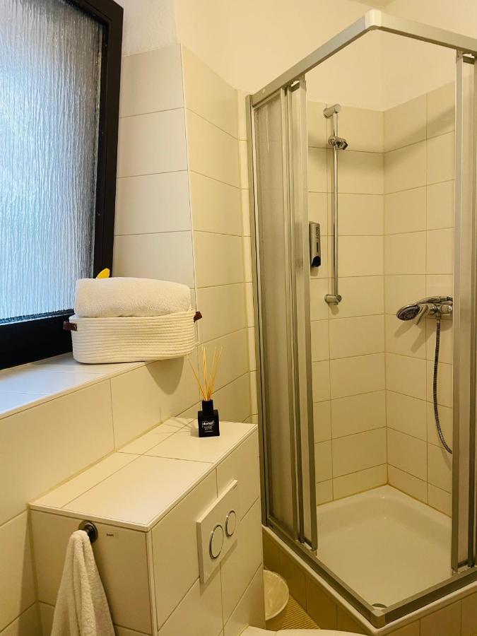Zentrale Wohnung Direkt Am Hauptbahnhof - Bismarck Дюссельдорф Екстер'єр фото